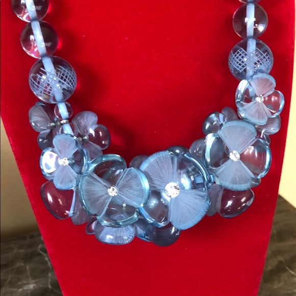 🟡 WOW! CHRISTINA DEFALCO “FIORI” RESIN NECKLACE - Picture 2 of 5